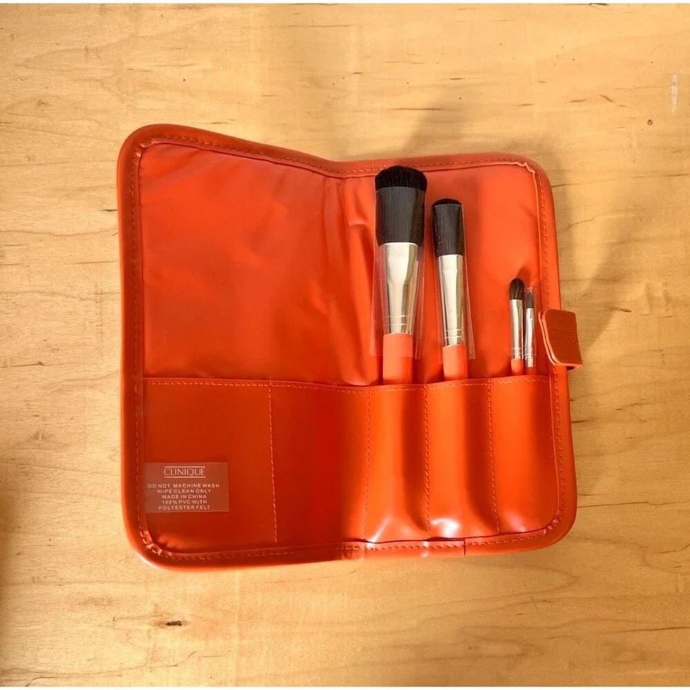 Clinique Make Up Bag w/ 4 Brushes Case Retro Design Snap Closure Felt Vinyl